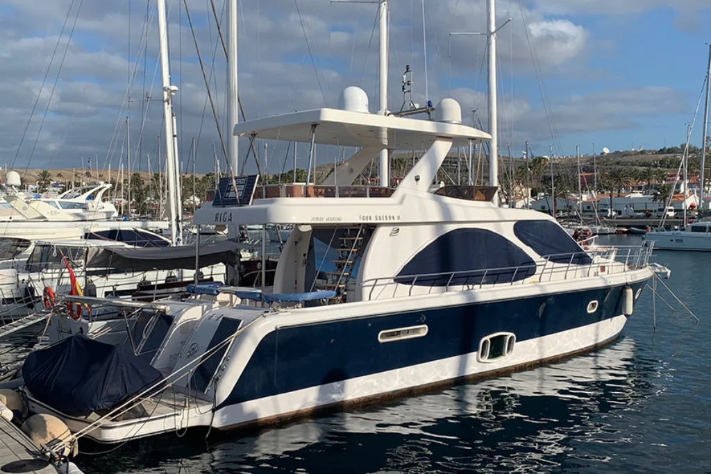 Dubai Marine Duretti