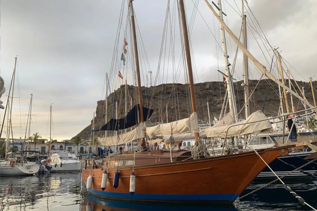 Nueva Subasta de una exclusiva Goleta de Madera de 2 mástiles